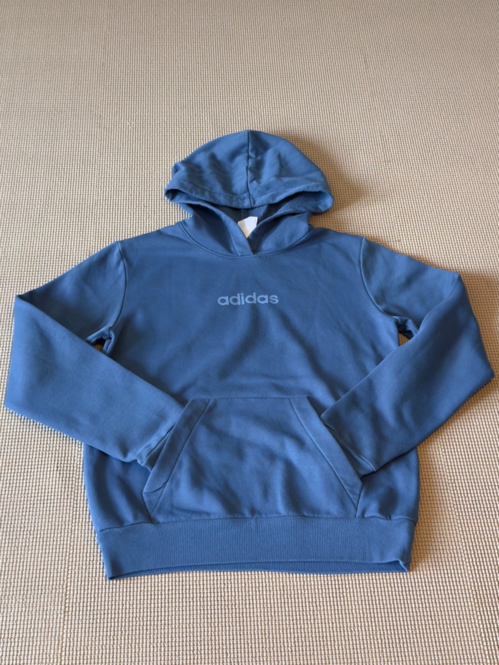 ADIDAS young boys size large pullover hoodie kangaroo pocket hooded